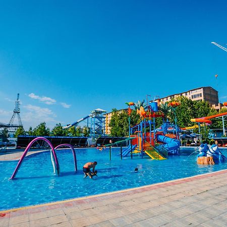 Grand Hotel Sogdiana Samarkand Exteriör bild